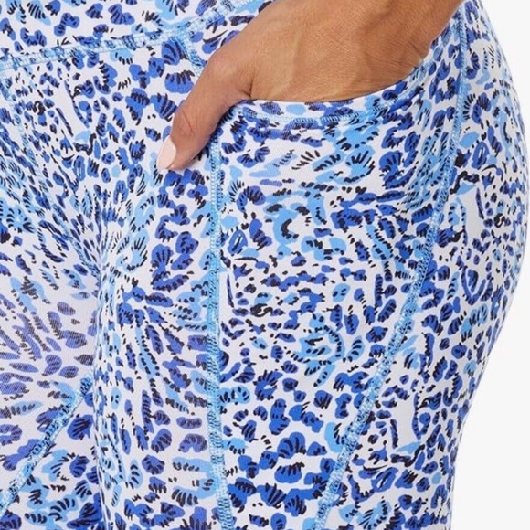 new Lilly Pulitzer Luxletic UPF 50+ Carpe Vita Flare Leggings Size Small - Picture 6 of 6